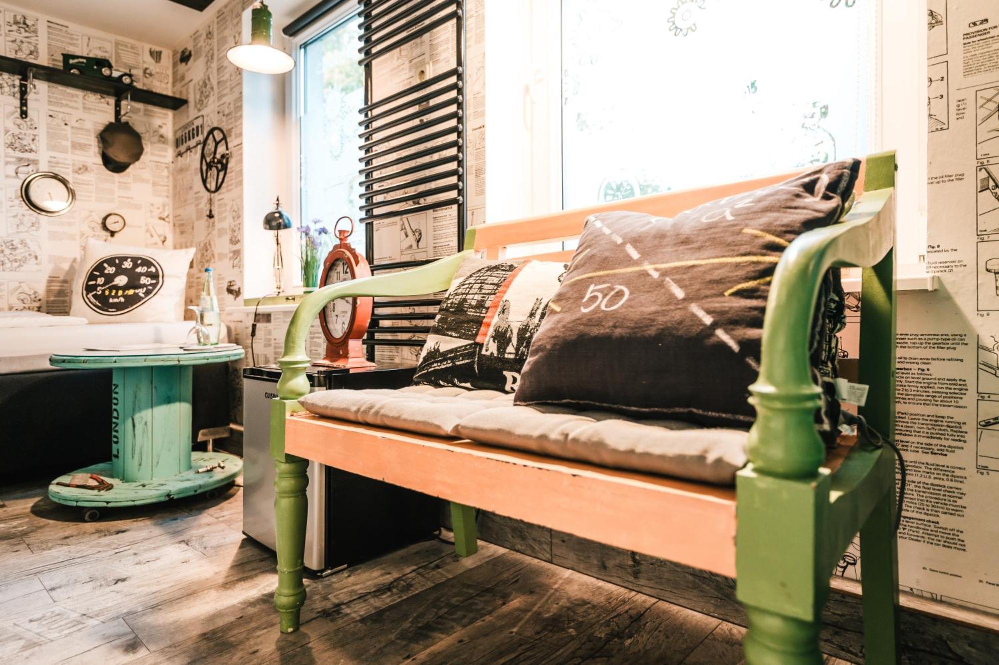 ホテル Oma'S Kueche & Quartier ビンツ エクステリア 写真